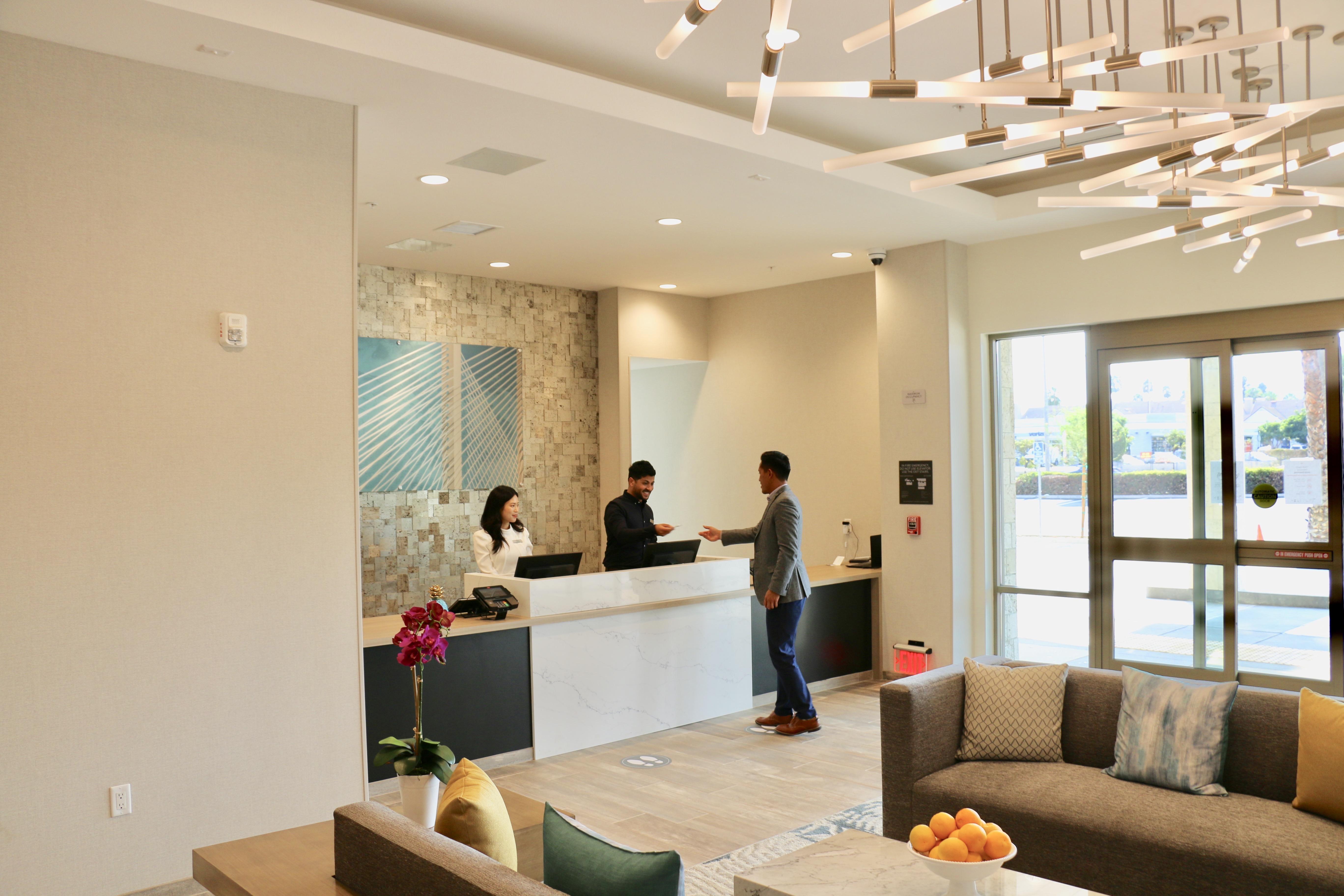 Staybridge Suites 'לונג ביץ מראה חיצוני תמונה
